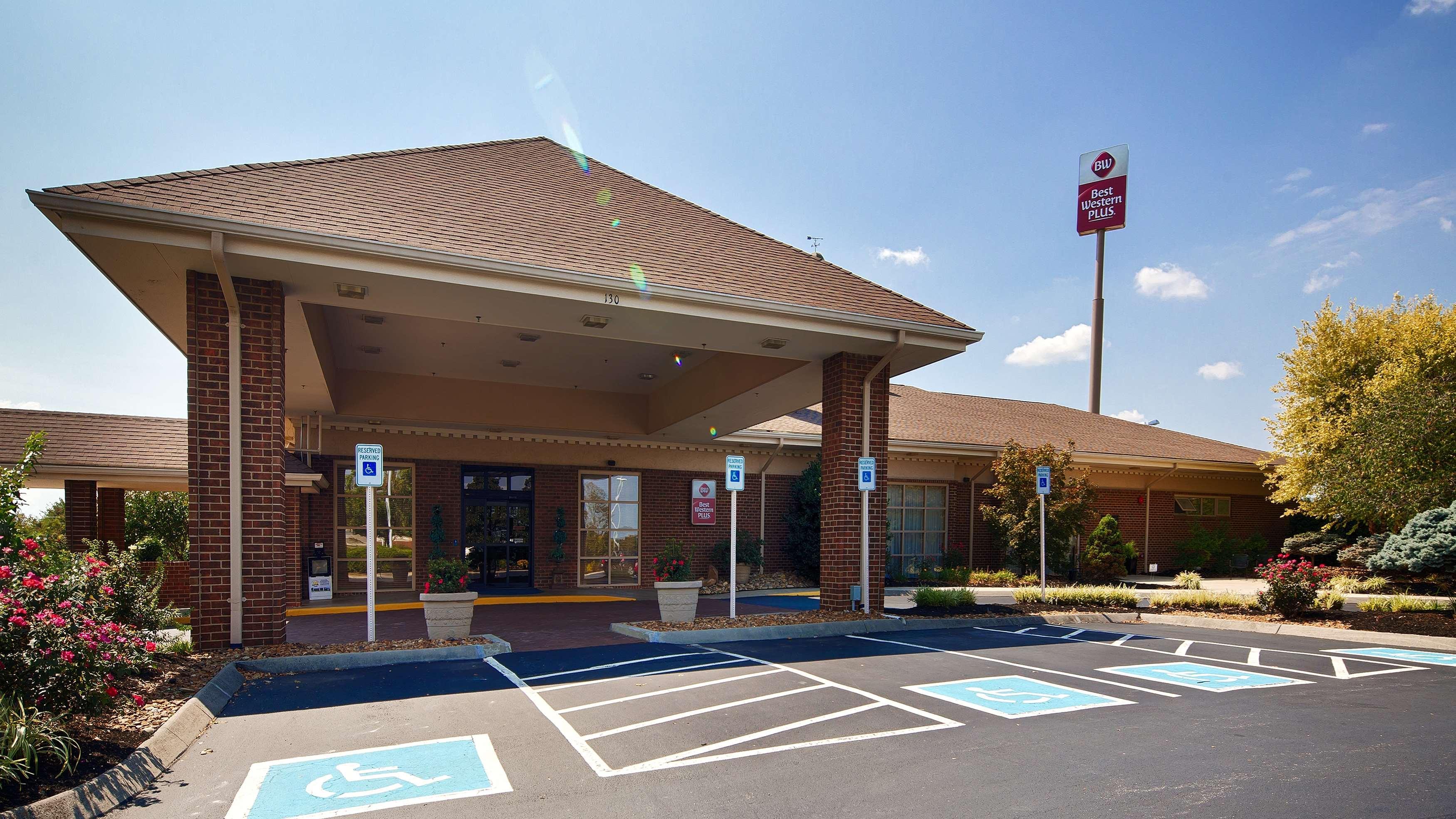 Best Western Plus Morristown Conference Center Екстериор снимка