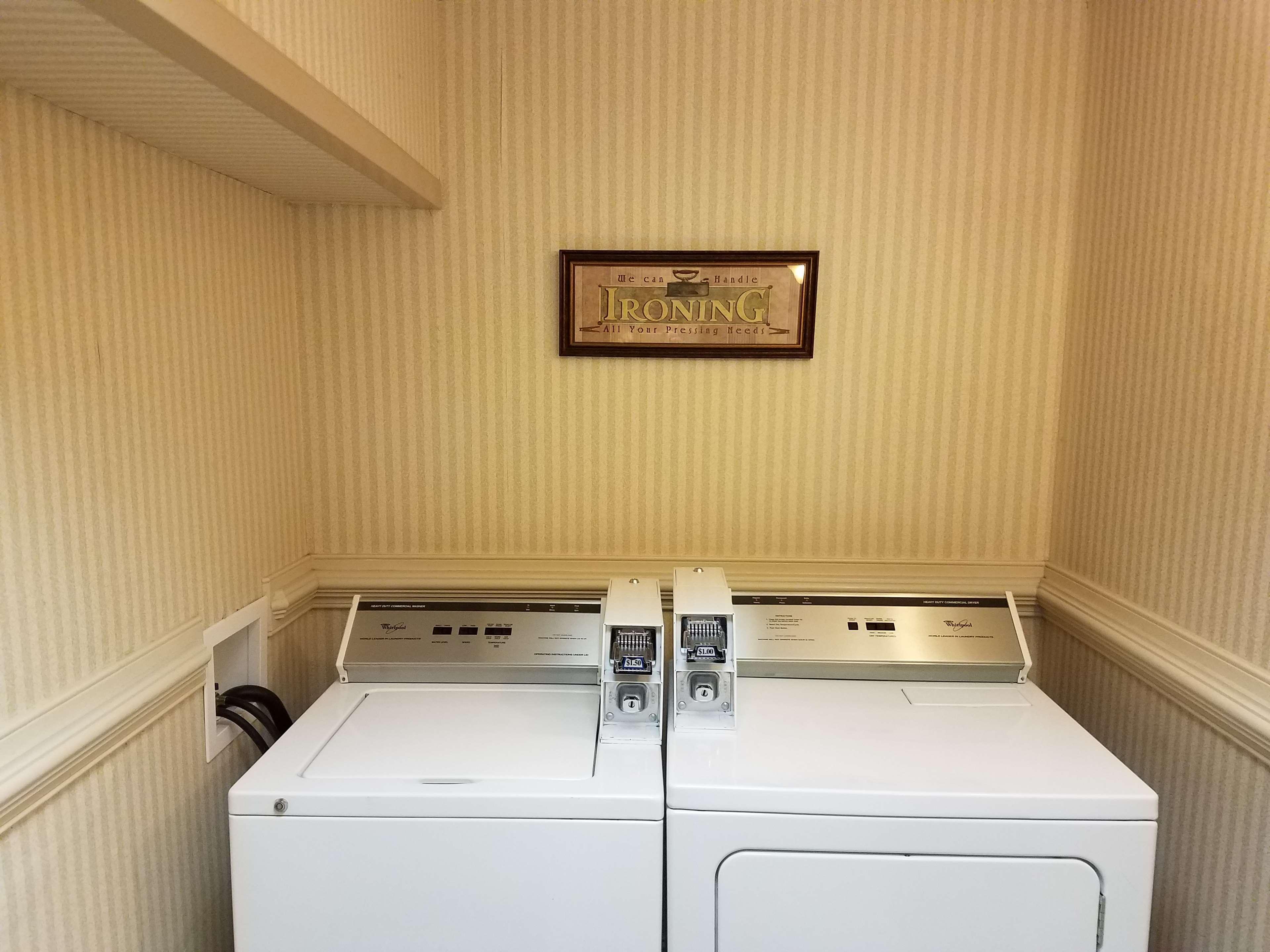 Best Western Plus Morristown Conference Center Екстериор снимка
