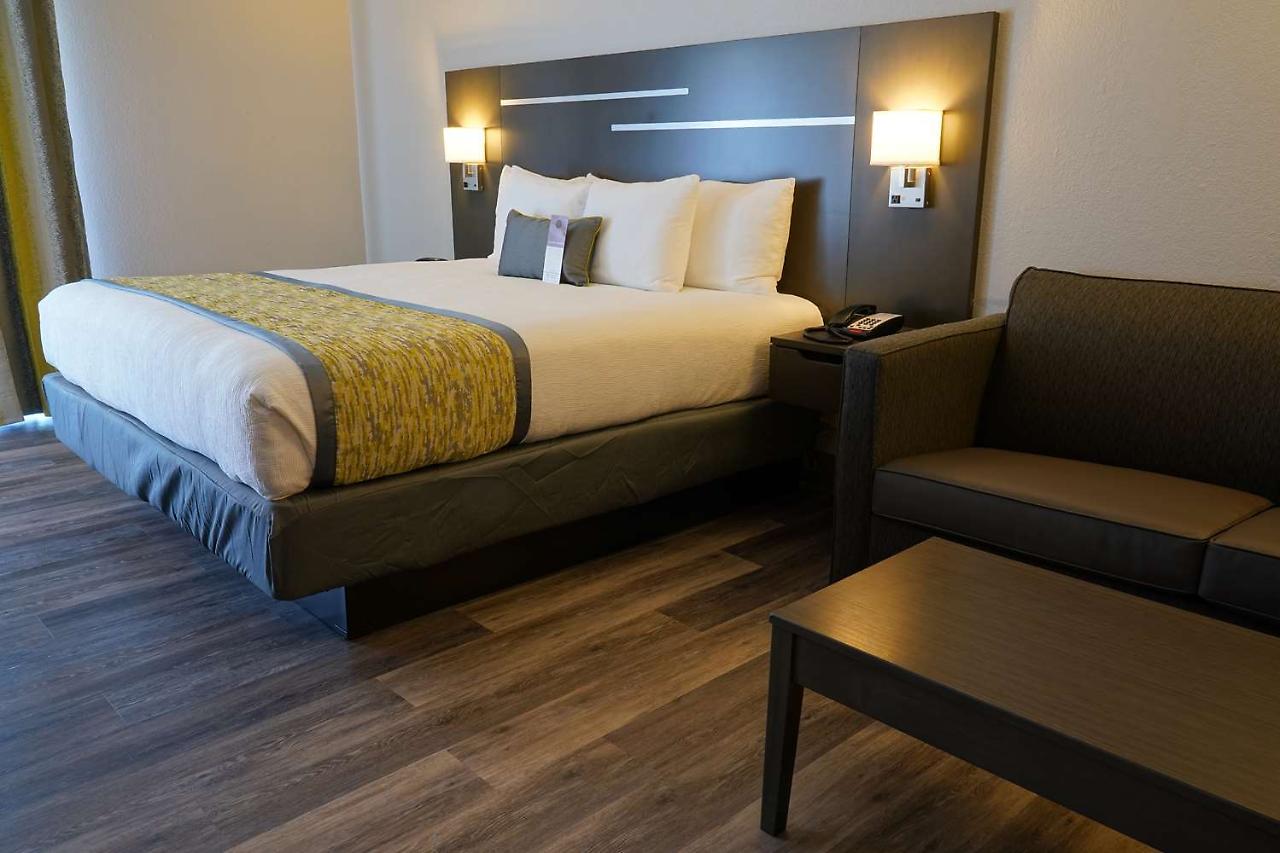 Best Western Plus Morristown Conference Center Екстериор снимка