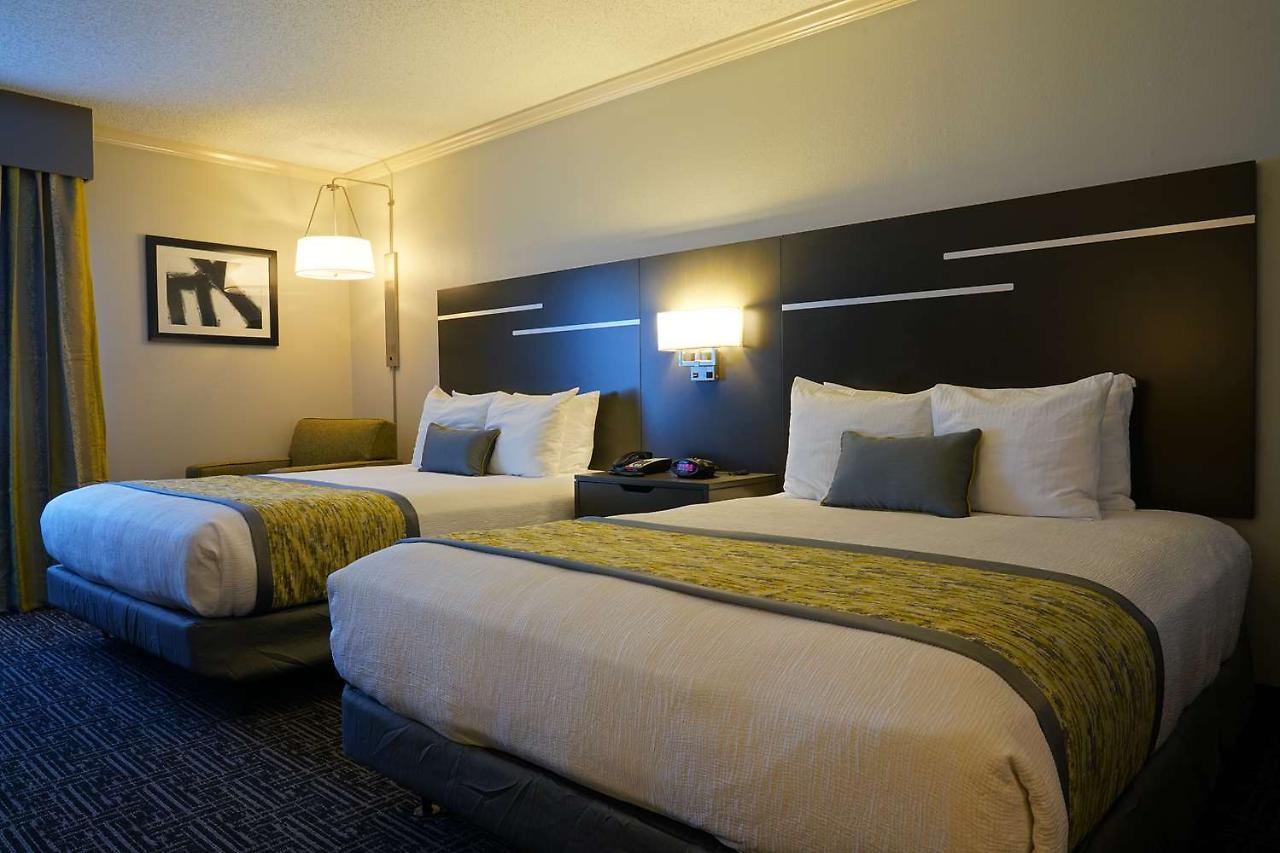 Best Western Plus Morristown Conference Center Екстериор снимка